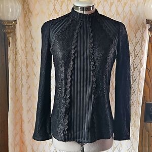 Black lace blouse nwot